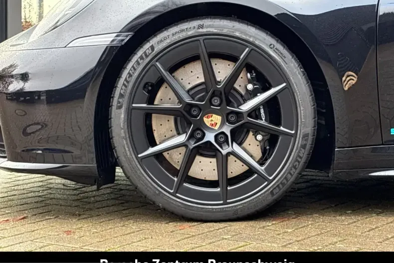 Porsche 992 din 2026 cu 6.100 km - oferta POR215885 - foto 9