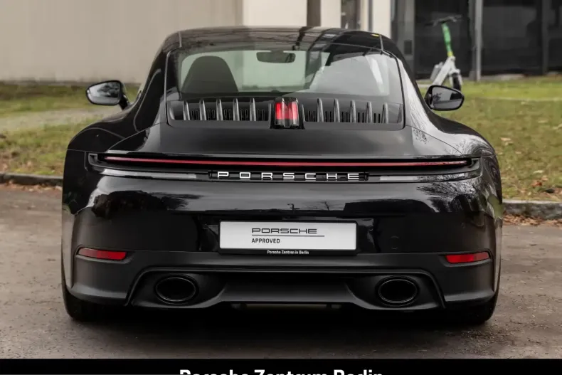 Porsche 992 din 2025 cu 2.748 km - oferta POR215887 - foto 4