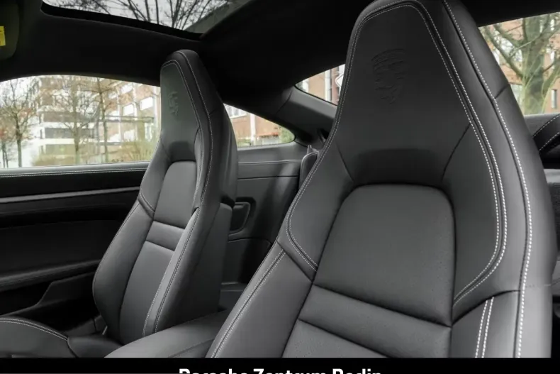 Porsche 992 din 2025 cu 2.748 km - oferta POR215887 - foto 11