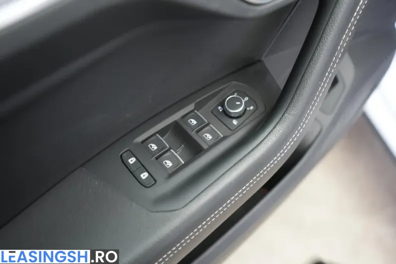 Volkswagen Touareg din 2022 cu 59.000 km - oferta VOL215891 - foto 31
