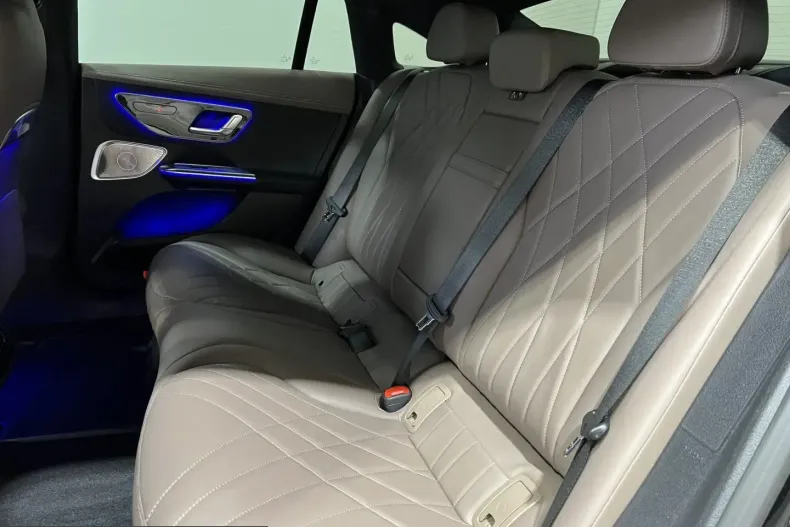 Mercedes-Benz EQE din 2025 cu 15.962 km - oferta MER215893 - foto 17