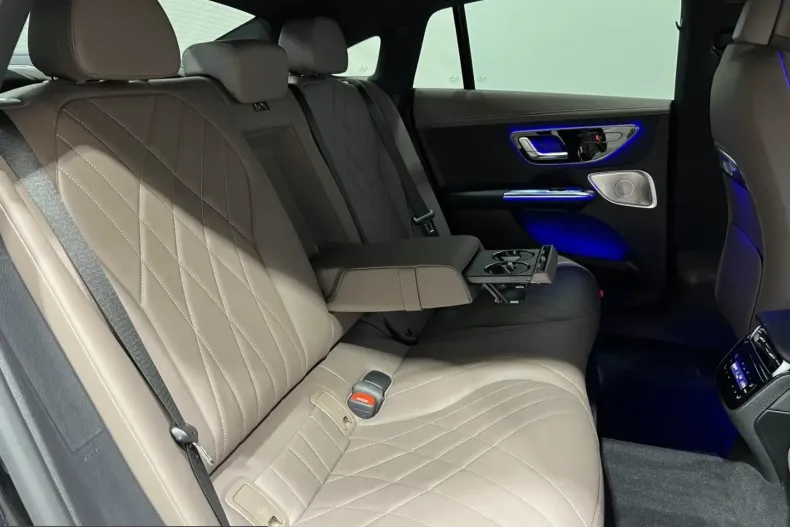 Mercedes-Benz EQE din 2025 cu 15.962 km - oferta MER215893 - foto 27