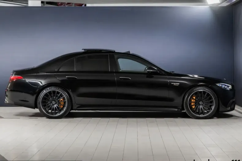 Mercedes-Benz S 63 AMG (Clasa S) din 2024 cu 4.653 km - oferta MER215896 - foto 4