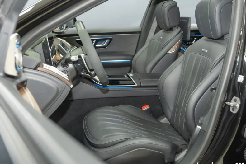 Mercedes-Benz S 63 AMG (Clasa S) din 2024 cu 4.653 km - oferta MER215896 - foto 14
