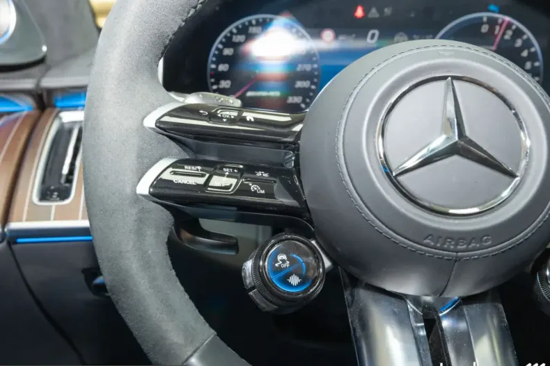 Mercedes-Benz S 63 AMG (Clasa S) din 2024 cu 4.653 km - oferta MER215896 - foto 24