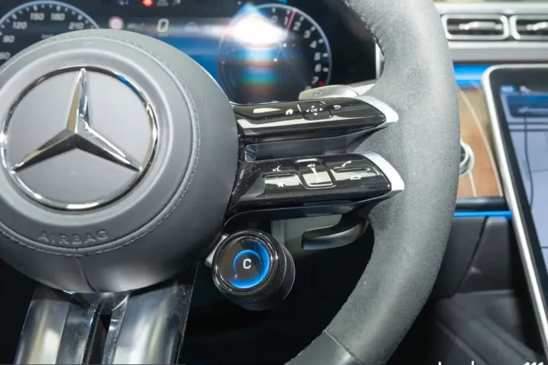 Mercedes-Benz S 63 AMG (Clasa S) din 2024 cu 4.653 km - oferta MER215896 - foto 25