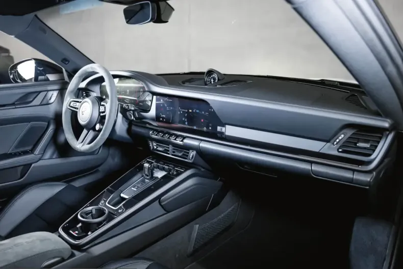 Porsche 992 din 2026 cu 9.990 km - oferta POR215898 - foto 11