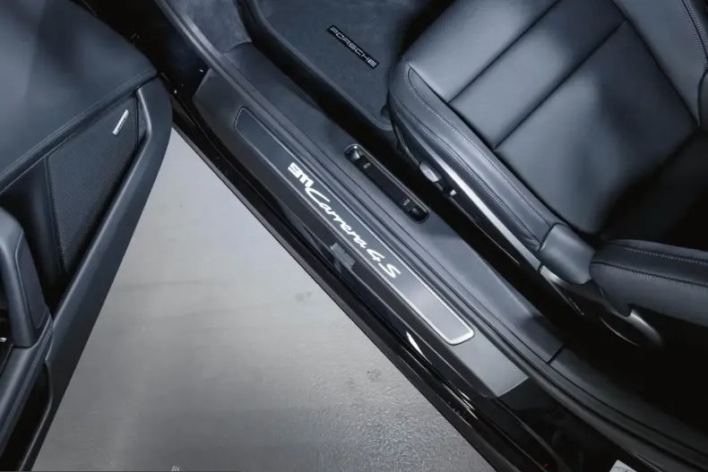 Porsche 992 din 2026 cu 9.990 km - oferta POR215898 - foto 12
