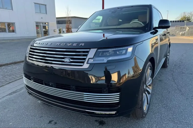 Land Rover Range Rover din 2026 cu 5 km - oferta LAN215900 - foto 2