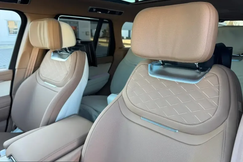 Land Rover Range Rover din 2026 cu 5 km - oferta LAN215900 - foto 8