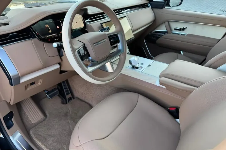 Land Rover Range Rover din 2026 cu 5 km - oferta LAN215900 - foto 9