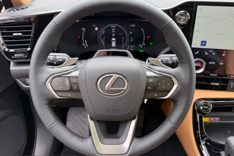Lexus NX 450h din 2026 cu 6 km - oferta LEX215901 - foto 5