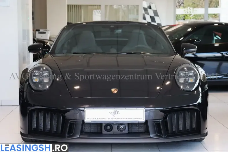 Porsche 992 din 2024 cu 2.170 km - oferta POR215907 - foto 2