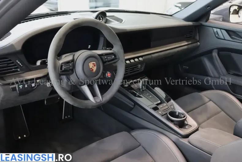 Porsche 992 din 2024 cu 4.654 km - oferta POR215908 - foto 9