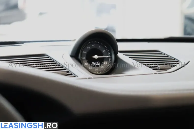 Porsche 992 din 2024 cu 4.654 km - oferta POR215908 - foto 16
