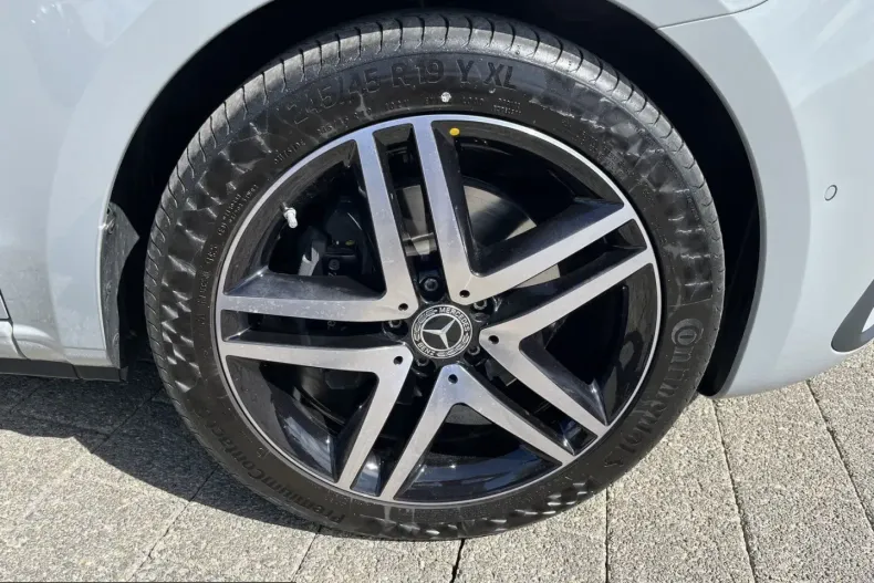 Mercedes-Benz V 250 (Clasa V) din 2025 cu 17.094 km - oferta MER215916 - foto 14