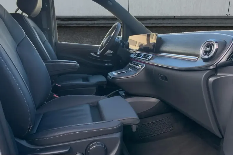Mercedes-Benz V 300 (Clasa V) din 2025 cu 5.323 km - oferta MER215922 - foto 11