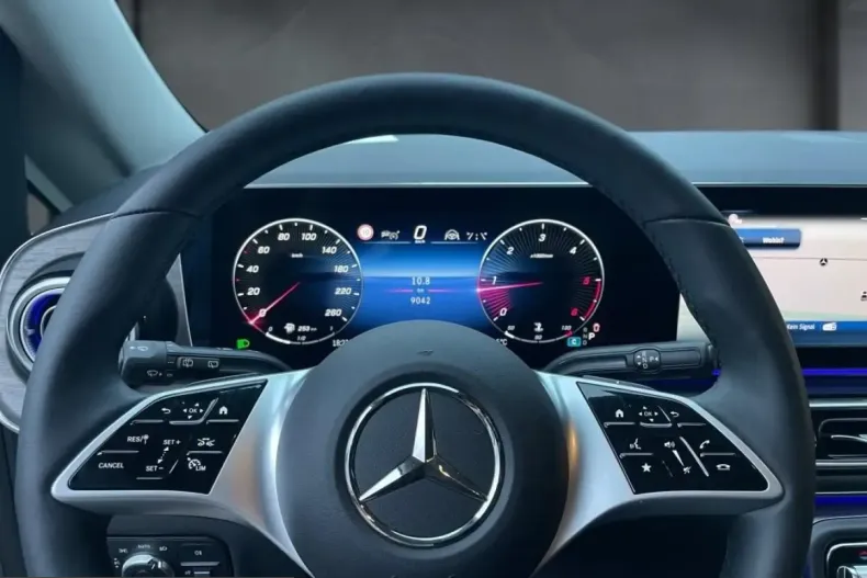 Mercedes-Benz V 300 (Clasa V) din 2024 cu 9.031 km - oferta MER215924 - foto 7
