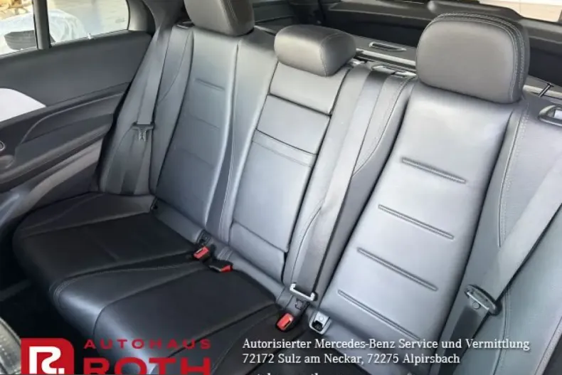 Mercedes-Benz GLE 400 (Clasa GLE) din 2022 cu 82.800 km - oferta MER215931 - foto 16