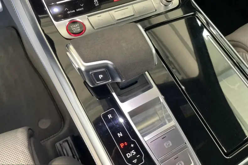 Audi SQ7 din 2022 cu 77.570 km - oferta AUD215932 - foto 13