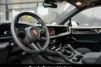 Porsche Cayenne din 2025 cu 2.790 km - oferta POR215933 - foto 4