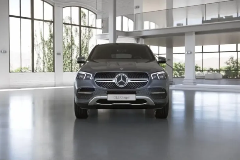 Mercedes-Benz GLE 400 (Clasa GLE) din 2022 cu 40.895 km - oferta MER215936 - foto 4