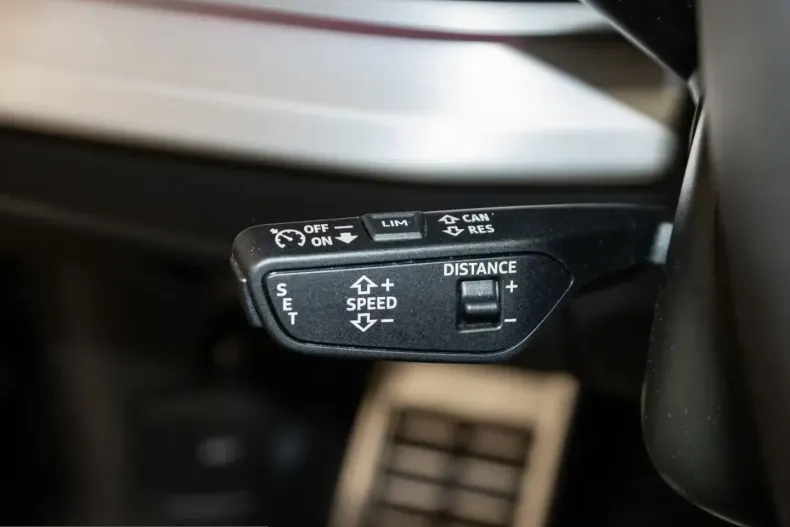 Audi SQ7 din 2023 cu 28.588 km - oferta AUD215939 - foto 17