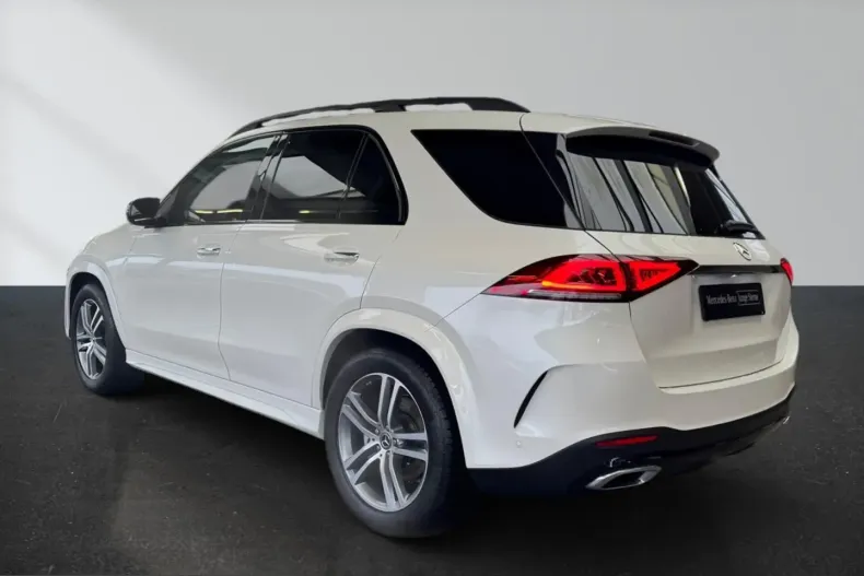 Mercedes-Benz GLE 400 (Clasa GLE) din 2022 cu 27.000 km - oferta MER215940 - foto 6