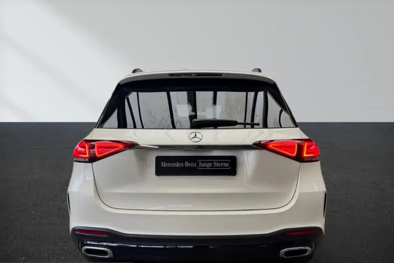 Mercedes-Benz GLE 400 (Clasa GLE) din 2022 cu 27.000 km - oferta MER215940 - foto 7