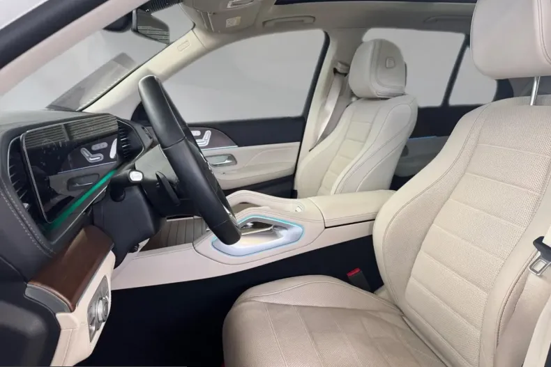 Mercedes-Benz GLE 400 (Clasa GLE) din 2022 cu 27.000 km - oferta MER215940 - foto 9