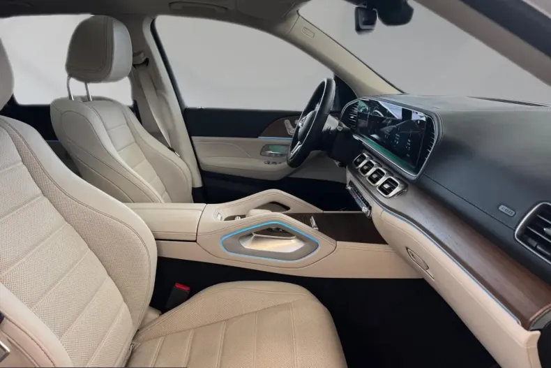 Mercedes-Benz GLE 400 (Clasa GLE) din 2022 cu 27.000 km - oferta MER215940 - foto 10