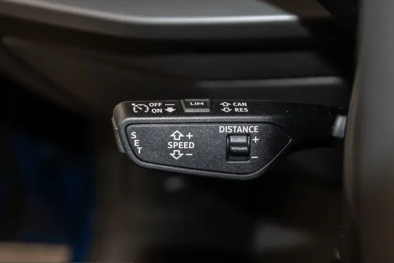 Audi A3 din 2024 cu 9.832 km - oferta AUD215941 - foto 16