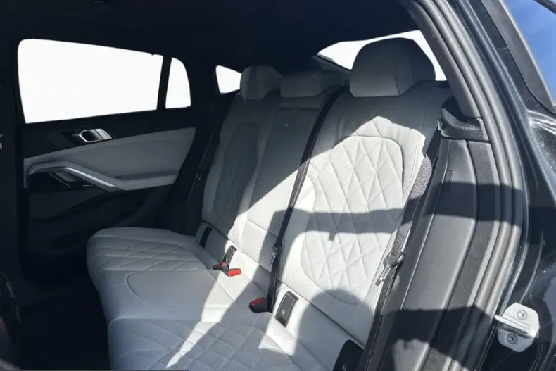 BMW X6 (Seria X) din 2025 cu 15.417 km - oferta BMW215942 - foto 11