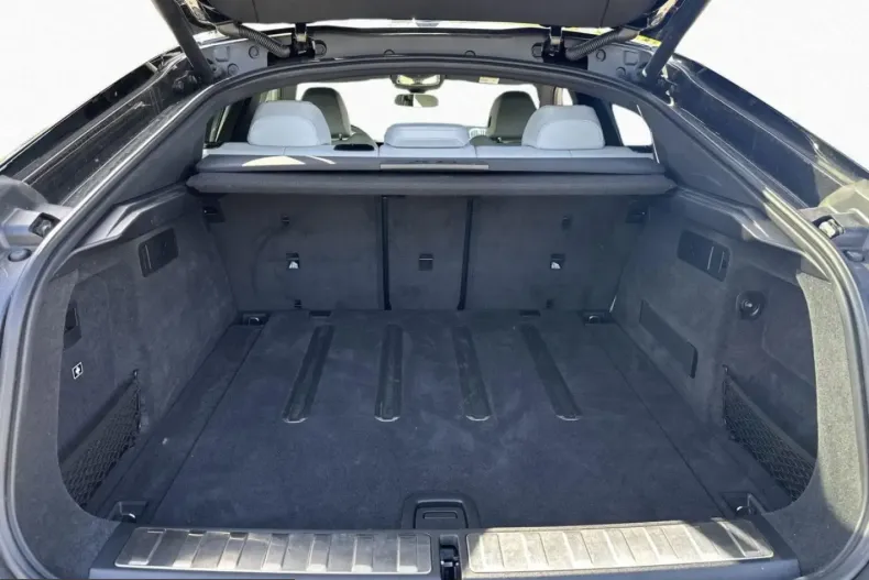 BMW X6 (Seria X) din 2025 cu 15.417 km - oferta BMW215942 - foto 13