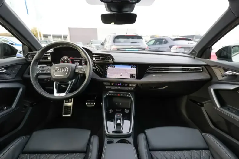 Audi A3 din 2024 cu 3.724 km - oferta AUD215946 - foto 4