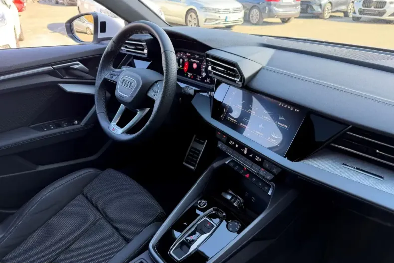 Audi A3 din 2025 cu 7.553 km - oferta AUD215950 - foto 17