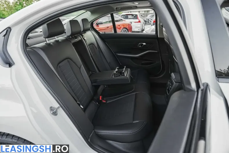 BMW 320 (Seria 3) din 2026 cu 70.650 km - oferta BMW215951 - foto 22