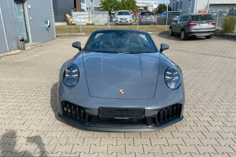 Porsche 911 din 2025 cu 3.500 km - oferta POR215955 - foto 8