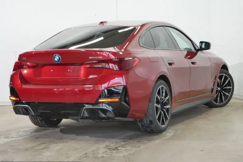 BMW i4 (Seria 4) din 2025 cu 23.870 km - oferta BMW215958 - foto 2