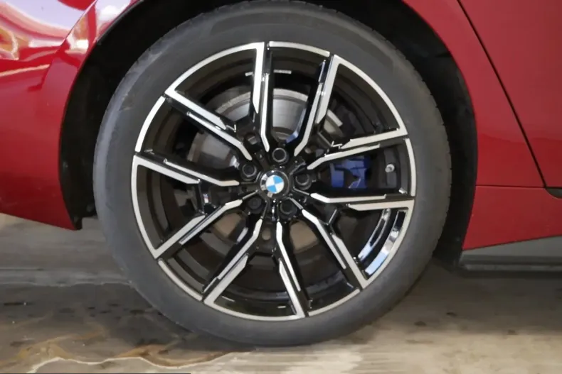 BMW i4 (Seria 4) din 2025 cu 23.870 km - oferta BMW215958 - foto 8