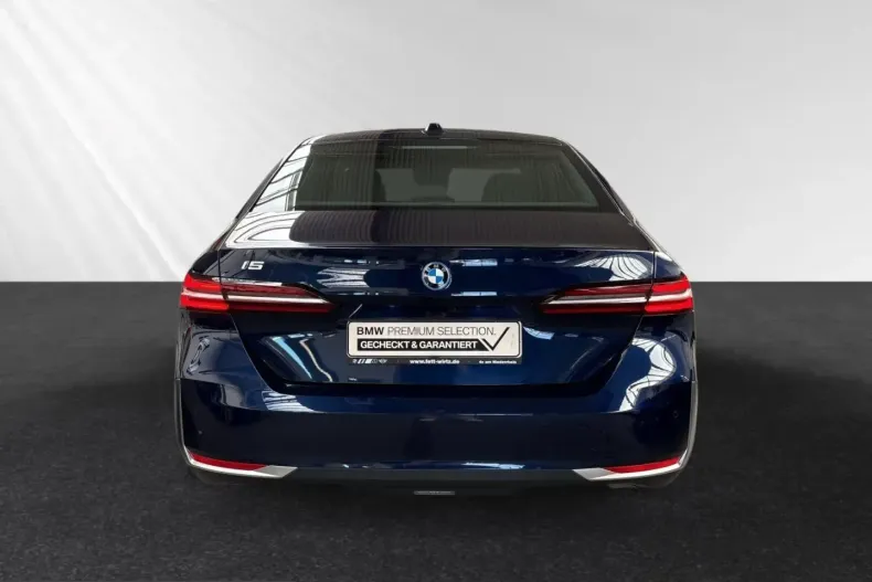 BMW i5 (Seria 5) din 2024 cu 39.500 km - oferta BMW215963 - foto 5