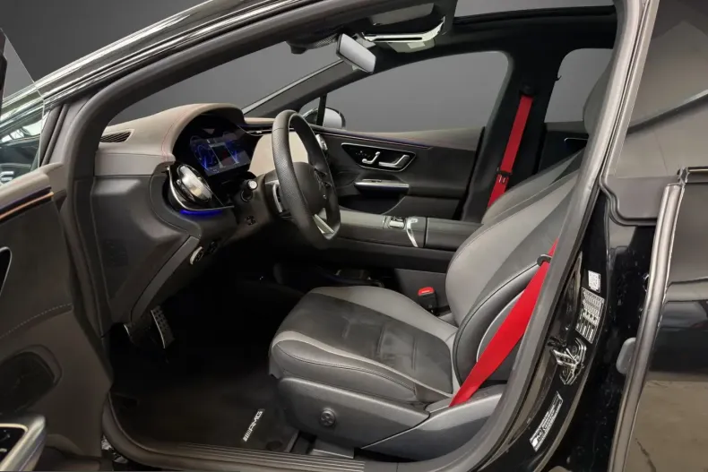 Mercedes-Benz EQE din 2025 cu 19.000 km - oferta MER215965 - foto 3