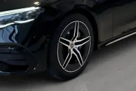 Mercedes-Benz E 220 (Clasa E) din 2025 cu 4.596 km - oferta MER215970 - foto 7