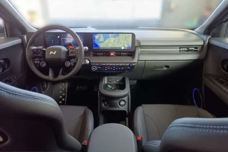 Hyundai IONIQ 5 din 2025 cu 14.263 km - oferta HYU215974 - foto 8