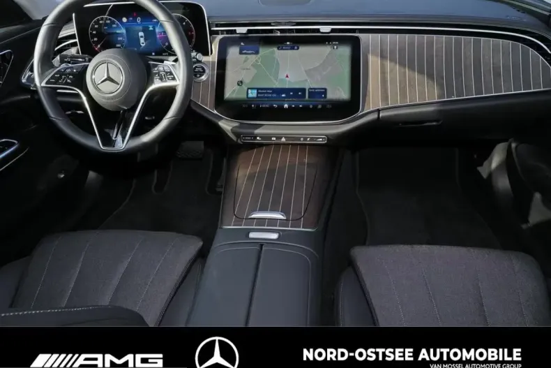 Mercedes-Benz E 220 (Clasa E) din 2024 cu 7.325 km - oferta MER215975 - foto 7
