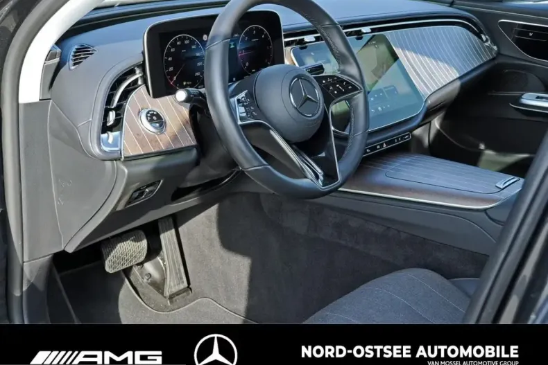 Mercedes-Benz E 220 (Clasa E) din 2024 cu 7.325 km - oferta MER215975 - foto 9