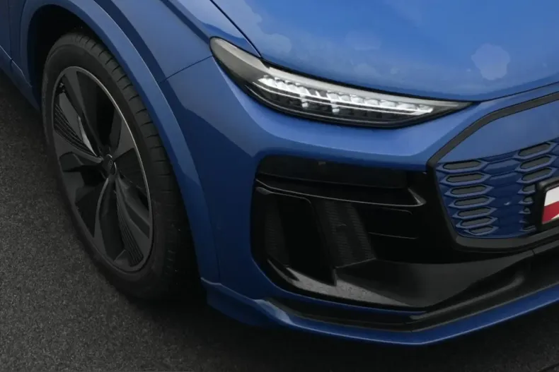 Audi SQ6 e-tron din 2025 cu 11.797 km - oferta AUD215981 - foto 14