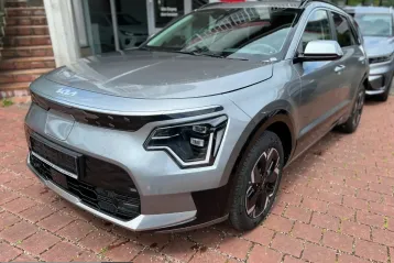Kia Niro din 2023 - oferta KIA215982