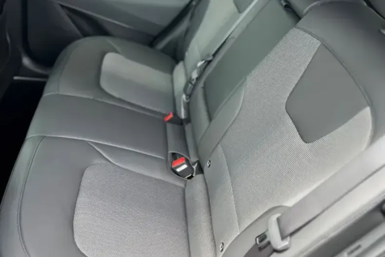 Kia Niro din 2023 cu 24.580 km - oferta KIA215982 - foto 5