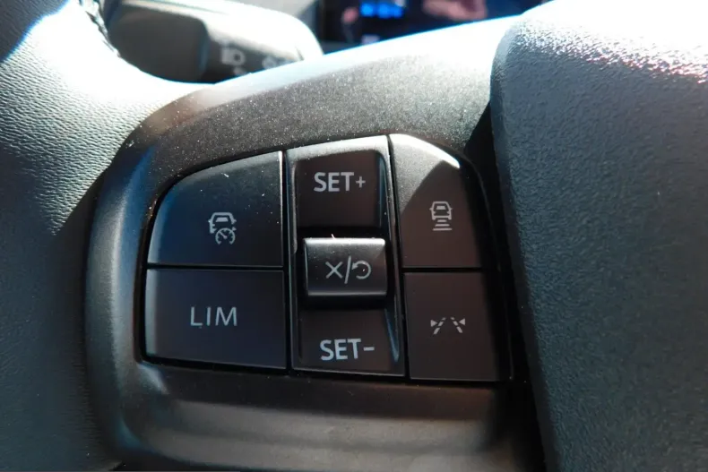 Ford Mustang Mach-E din 2023 cu 63.000 km - oferta FOR215989 - foto 24